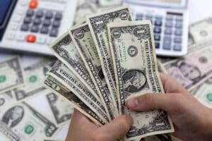 سعر الدولار في مصر اليوم الأربعاء 25-12-2024